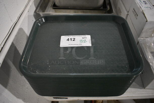 32 Green Poly Trays. 14x11x1. 32 Times Your Bid! - Image 1 of 2