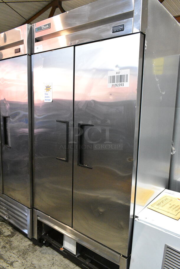 2021 True T-35-HC Stainless Steel Commercial 2 Door Reach In Cooler w/ Poly Coated Racks on Commercial Casters. 115 Volts, 1 Phase. Cannot Test Due To Missing Power Cord - Image 1 of 7
