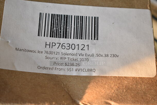 3 BRAND NEW SCRATCH AND DENT! Items; HP000001238 Manitowoc Ice 000001238 Control Board 115-230v 50-60hz, HP000007034 Manitowoc 000015050 Service Valve Sol Evul2 230V 1/4Inx1/4In, HP7630121 Manitowoc Ice 7630121 Solenoid Vlv Evu8 .50x.38 230v. 3 Times Your Bid! - Image 5 of 5