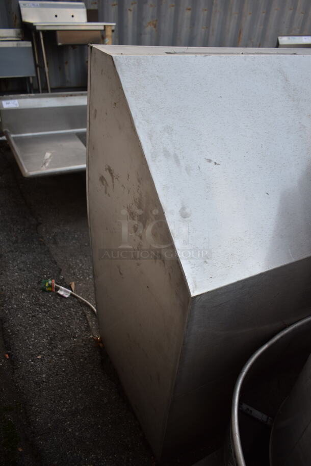 6' Dreaco Stainless Steel Commercial Grease Hood.  - Image 5 of 5