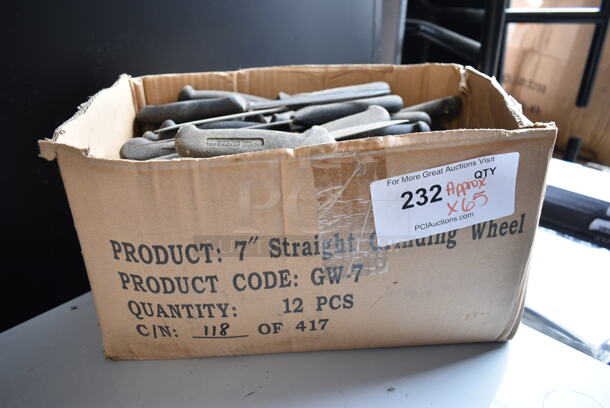 65 SHARPENED Stainless Steel Knives Including Boning/Fillet Knives. 65 Times Your Bid!  - Image 3 of 6