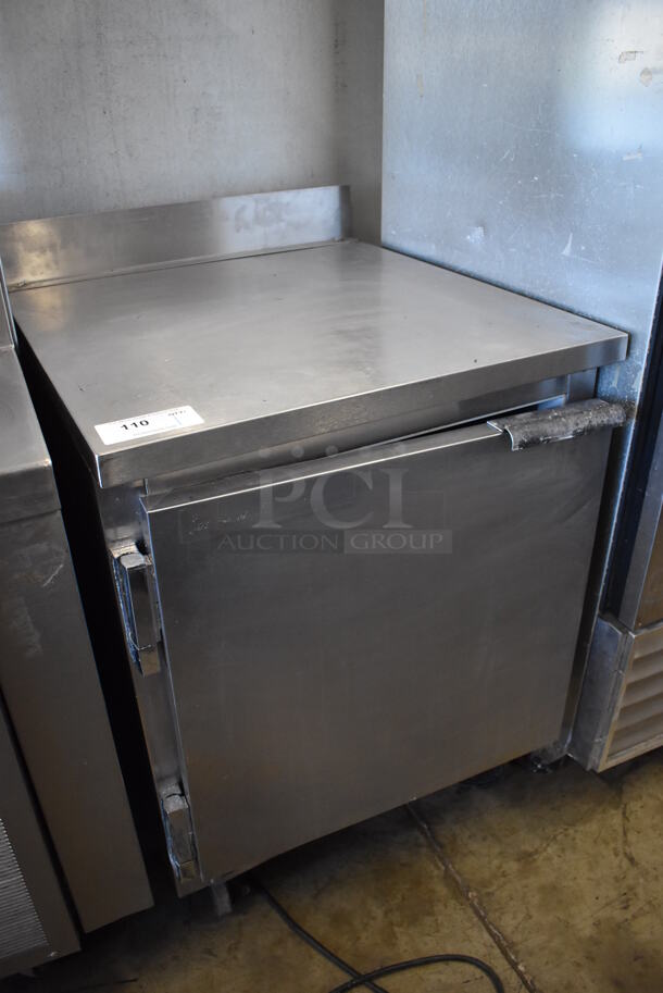 Beverage Air WTR27A Stainless Steel Commercial Single Door Work Top Cooler on Commercial Casters. 115 Volts, 1 Phase. 27x30x40. Tested and Working! - Image 3 of 6