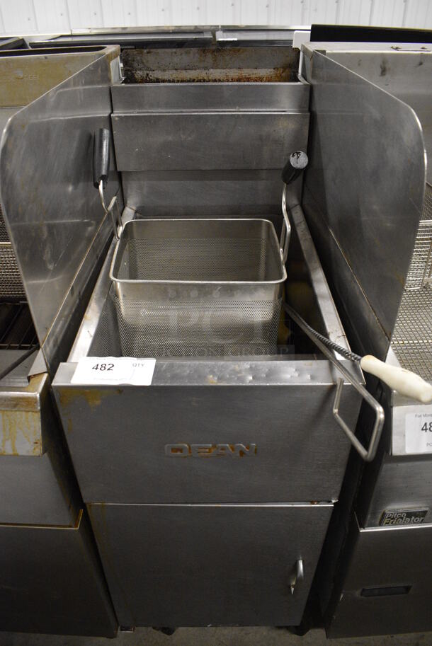 Dean Model SM150GN Stainless Steel Commercial Floor Style Natural Gas Powered Deep Fat Fryer w/ 2 Baskets on Commercial Casters. 120,000 BTU. 15.5x30x47