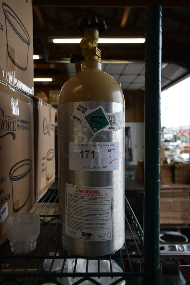 2 Carbon Dioxide Metal Tanks. Buyer Must Pick Up - We Will Not Ship This Item. 2 Times Your Bid! - Image 2 of 3