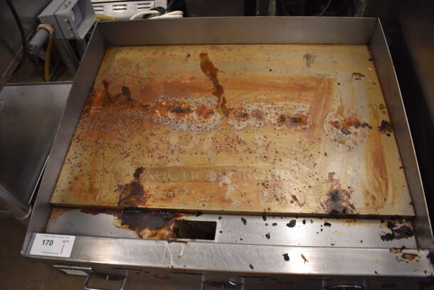 Vulcan SA36-107 Stainless Steel Commercial Countertop Natural Gas Powered Flat Top Griddle w/ Thermostatic Controls. 36x32x16 - Image 2 of 7