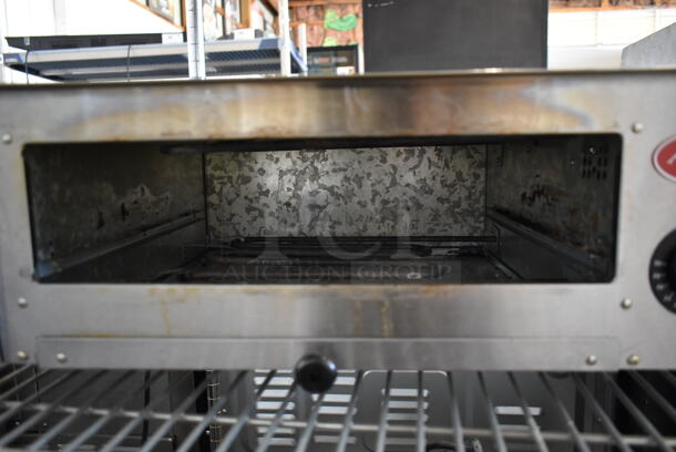 Avantco 177CPO12 Stainless Steel Commercial Countertop Snack / Pizza Oven. 120 Volts, 1 Phase. Tested and Working! - Image 7 of 11
