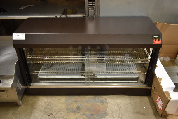 BRAND NEW SCRATCH AND DENT! Vollrath FMA7048 Cayenne Metal Commercial Countertop Heated Display Case Merchandiser. 120 Volts, 1 Phase. Tested and Working! - Image 1 of 6