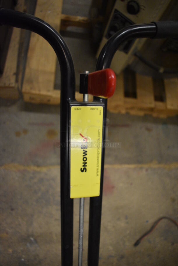 SnowEx SD-95 Salt Spreader (CSS) - Image 6 of 7