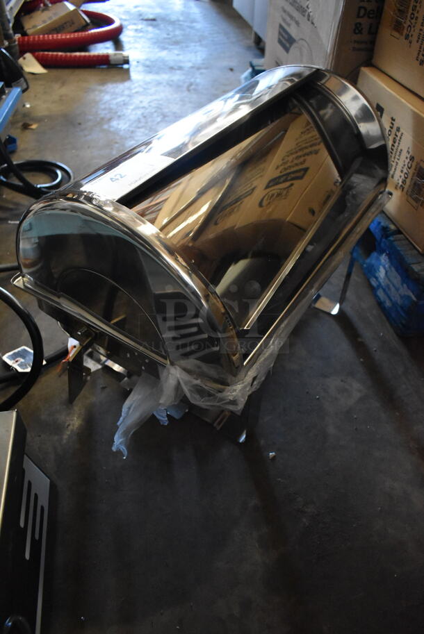 BRAND NEW SCRATCH AND DENT! Choice Deluxe 8 Qt. Full Size Chrome Accent Roll Top Chafer. Missing Handle.  - Image 3 of 9
