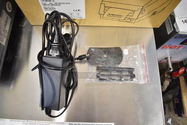 BRAND NEW SCRATCH AND DENT! AvaWeigh 334PCS40T 40 lb. Digital Price Computing Scale with Tower w/ AvaWeigh OS-2130D 334PRINTER Thermal Label Printer for Price Computing Scales. Tested and Working! - Image 8 of 9