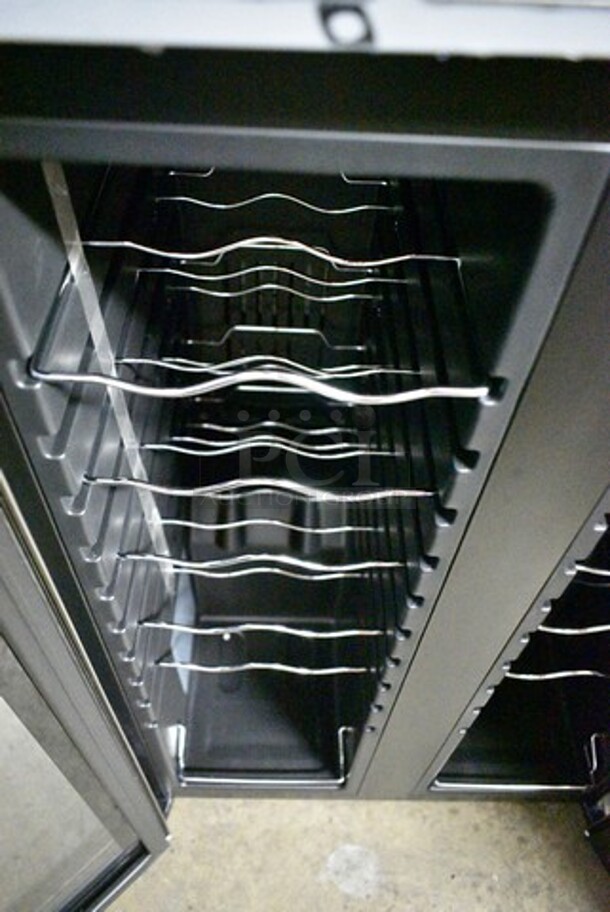 Nutrichef PKCWC24 Metal Wine Chiller Merchandiser. 115 Volts, 1 Phase. Tested and Working! - Image 7 of 8