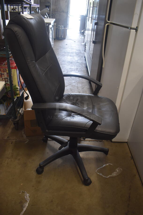 Office Chair - Image 2 of 4