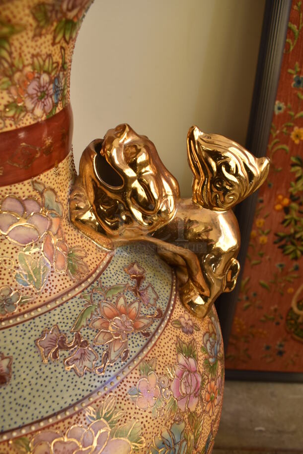 Ornate Asian Style Vase w/ Foo Dog Handles. - Image 3 of 9