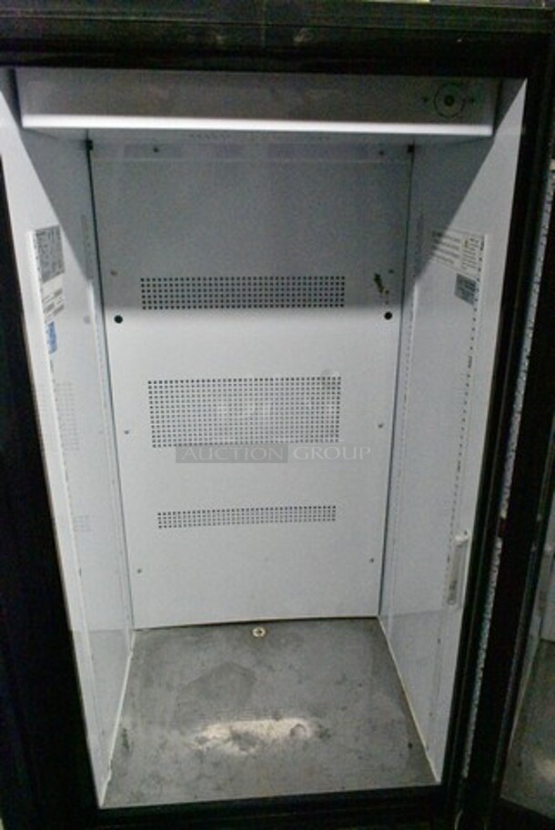 IDW G-10-F334B Metal Commercial Single Door Reach In Cooler Merchandiser. 115 Volts, 1 Phase. Tested and Working! - Image 3 of 4