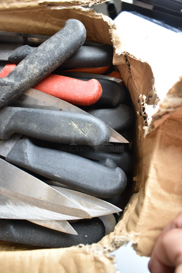 45 SHARPENED Stainless Steel Knives Including Chef Knives. 45 Times Your Bid!  - Image 2 of 9