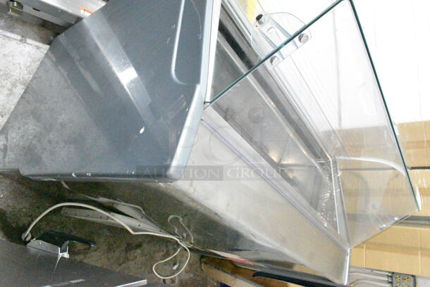 Sevel EZ-6 Metal Commercial Floor Style Gelato Case Merchandiser on Commercial Casters. 220 Volts, 1 Phase.  - Image 3 of 5