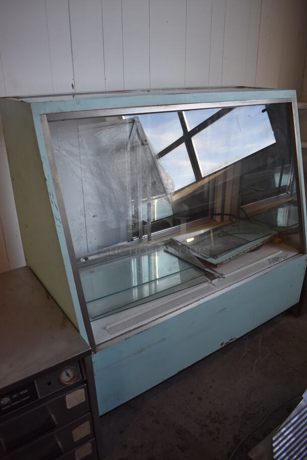 Floor Style Dry Display Case Merchandiser. 48x24x48. Tested and Powers On But Does Not Get Cold - Image 2 of 3
