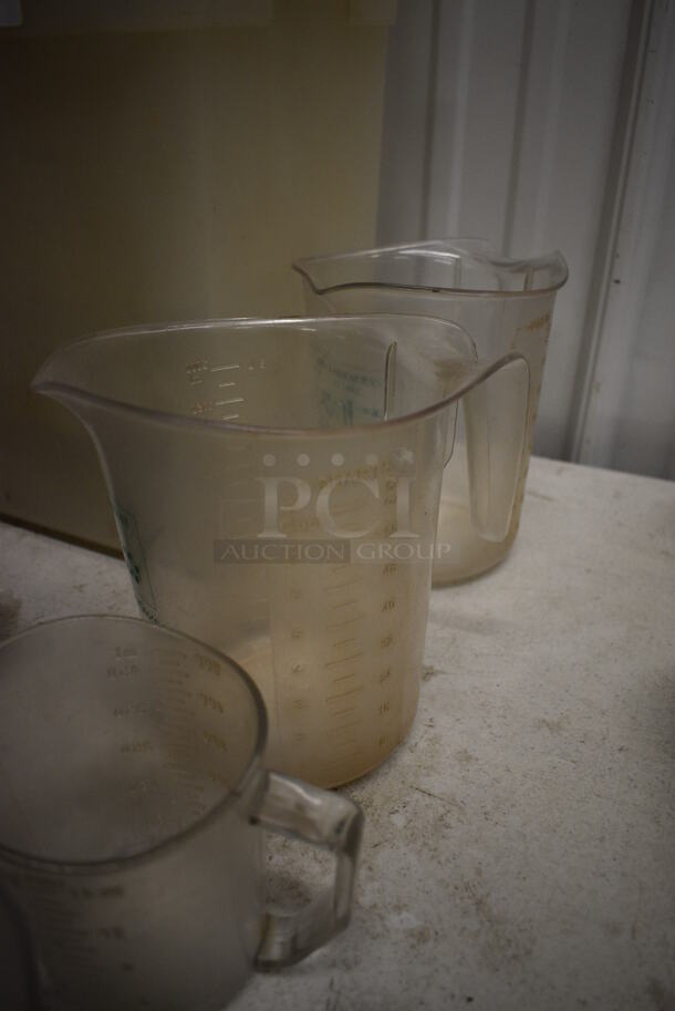 ALL ONE MONEY! Lot of 5 Poly Pitchers! Includes 5x5x4 - Image 2 of 3