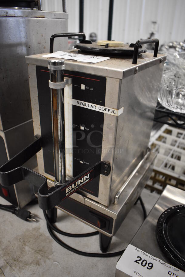 Bunn 1.5GPR-FF Stainless Steel Commercial Coffee Server on Stand. 8.5x13.5x17.5 - Image 2 of 5