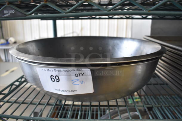 2 Metal Items; Colander and Bowl. 15x15x4.5, 16x16x5. 2 Times Your Bid!