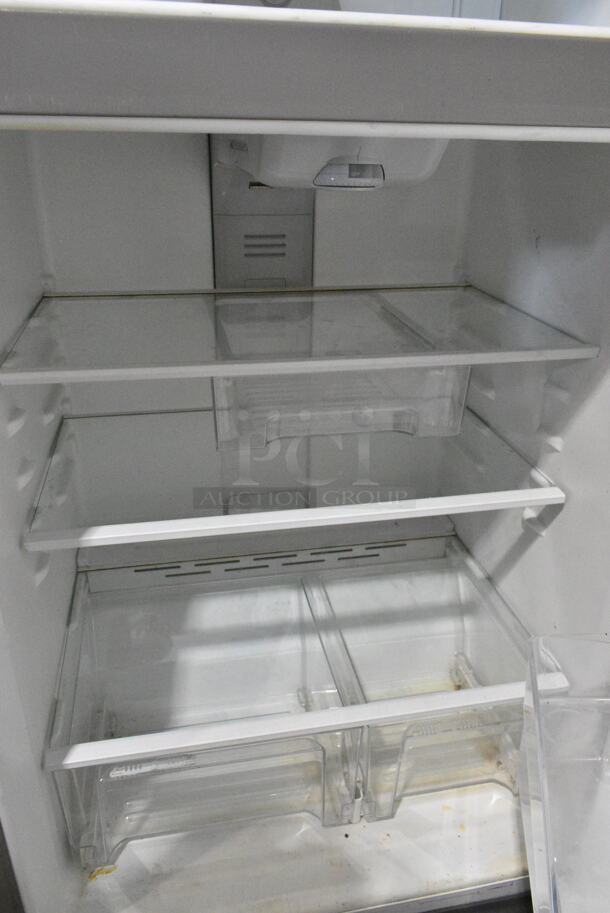 2017 Whirlpool WRT511SZDM00 Stainless Steel Cooler w/ Freezer. 115 Volts, 1 Phase. Tested and Powers On But Does Not Get Cold  - Image 4 of 7