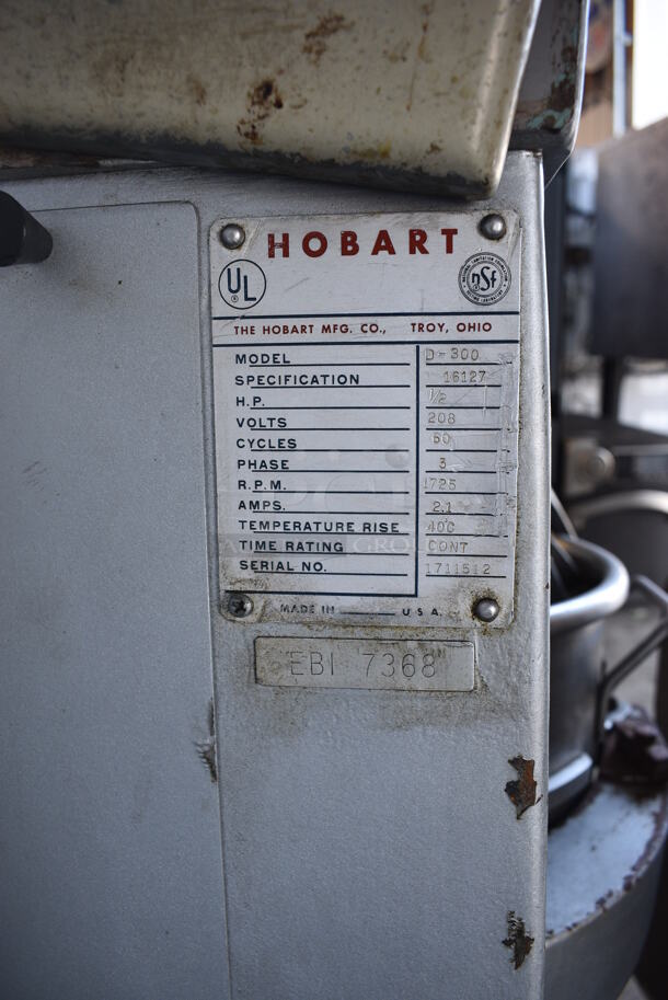 Hobart Model D-300 Metal Commercial Floor Style 30 Quart Planetary Dough Mixer w/ Stainless Steel Mixing Bowl, 2 Dough Hooks and Whisk Attachments. 208 Volts, 3 Phase. 21x22x46 - Image 7 of 8