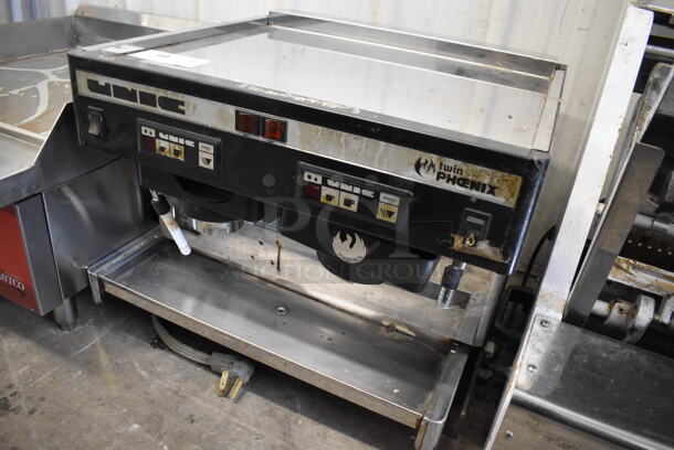 Unic TW PHOENIX Stainless Steel Commercial Countertop 2 Group Espresso Machine w/ Steam Wand. 220 Volts, 1 Phase. 23x22x19 - Image 3 of 8