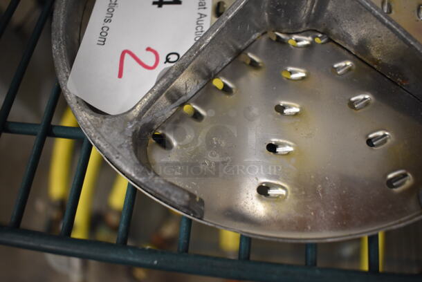 2 Robot Coupe Metal Commercial Food Processor Blades; GR 8 and ES 3 1/8". 7.5x7.5x2. 2 Times Your Bid! - Image 3 of 5