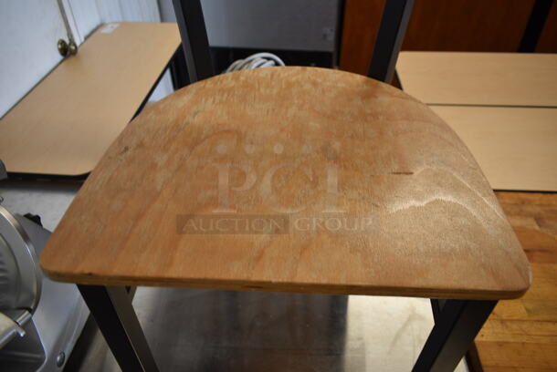 Wood Pattern Dining Height Chair on Black Metal Frame. - Image 3 of 3