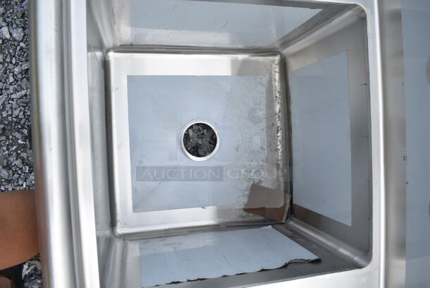 BRAND NEW SCRATCH AND DENT! Regency 600S31818218 Stainless Steel 3 Bay Sink w/ Dual Drain Boards. No Legs. - Image 6 of 9