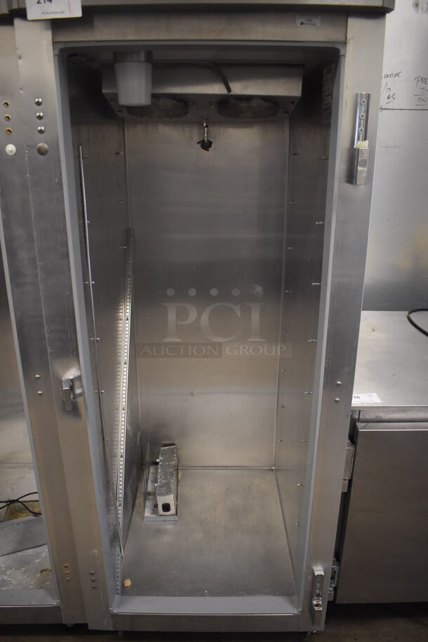 Continental 1FE Stainless Steel Commercial Single Door Reach In Freezer on Commercial Casters. Missing Door. 115 Volts, 1 Phase. 28.5x36x77.5. Tested and Powers On But Temps at 51 Degrees - Image 6 of 6