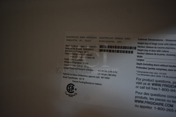 Frigidaire FFTR1814TB3 Metal Cooler Freezer Combo Unit. 115 Volts, 1 Phase. Tested and Working! - Image 5 of 5