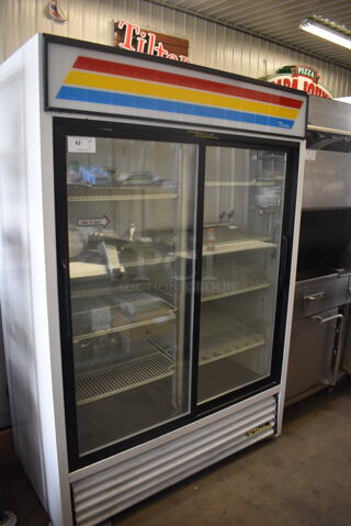 True GDM-47 White 2 Glass Door Door Merchandising Cooler w/ Shelving. 115 Volt 1 Phase. Tested and Working!