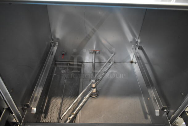 BRAND NEW SCRATCH AND DENT! 2023 Noble Wareforce UH30-FND HI Temp High Temperature Undercounter Dishwasher. 208/230 Volts, 1 Phase. - Image 6 of 8