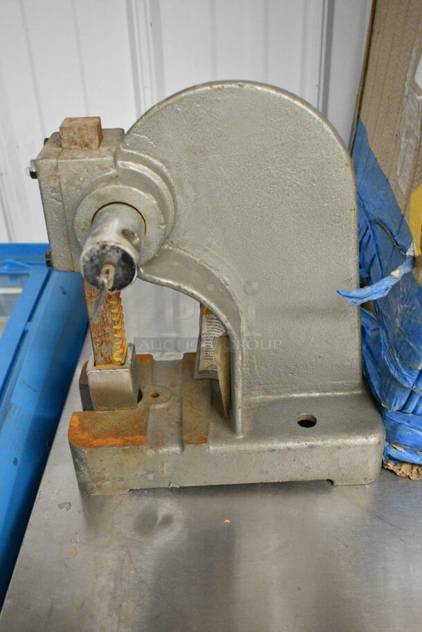 Metal Countertop Unit.  - Image 3 of 4