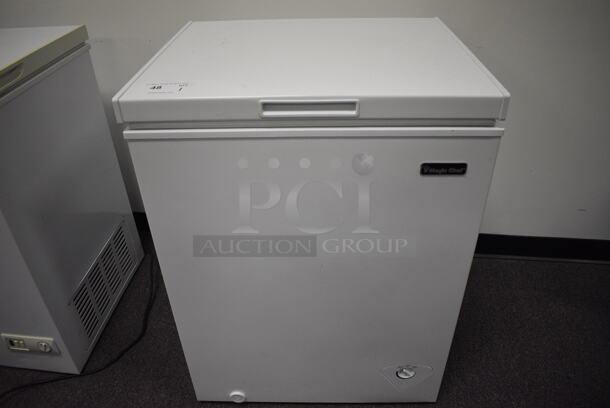 Magic Chef HMCF5W3 Free Standing Freezer. Tested and Working (Main Building) - Image 1 of 11