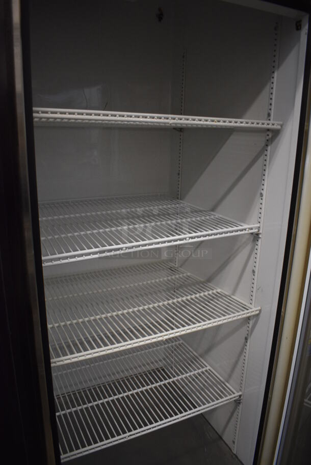 True Model GDM-72 Metal Commercial 3 Door Reach In Cooler Merchandiser w/ Poly Coated Rack. 115 Volts, 1 Phase. 78x32x79. Tested and Working! - Image 6 of 6