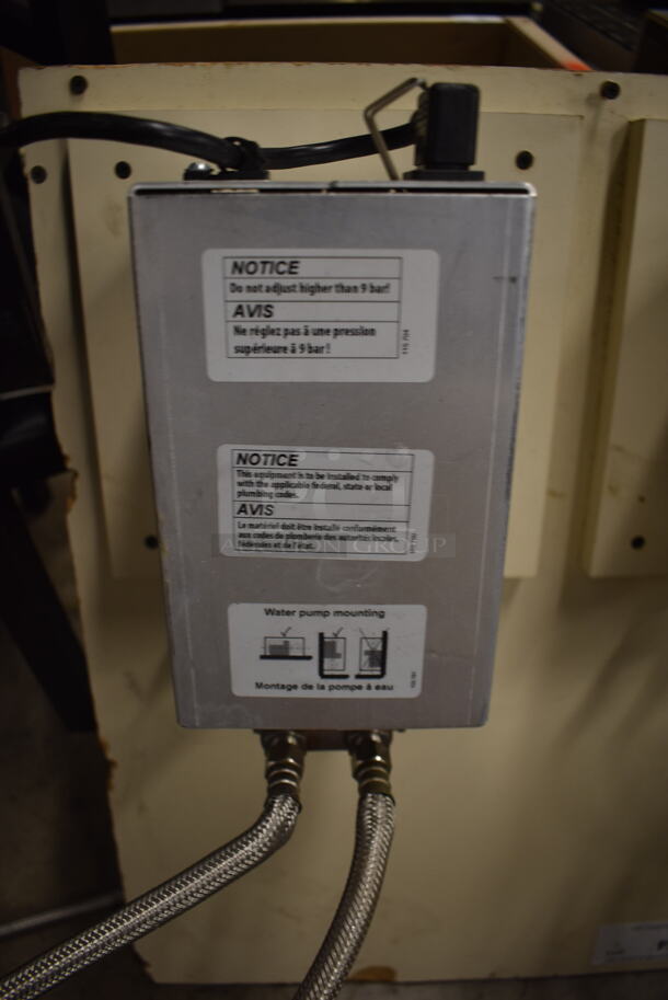 2 Avis Water Pump Mounts. 115 Volts, 1 Phase. 2 Times Your Bid!  - Image 3 of 4