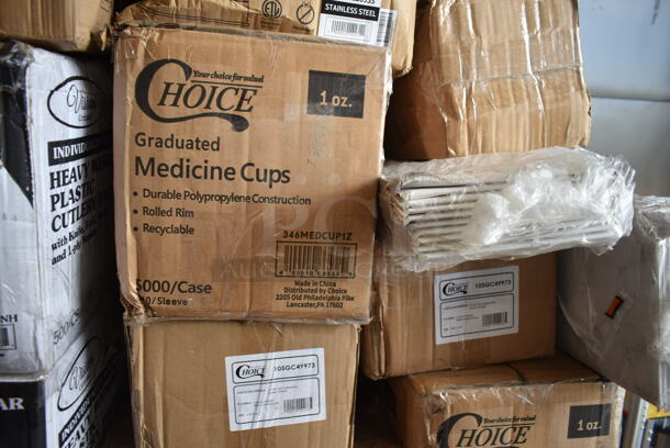 PALLET LOT of 31 BRAND NEW Boxes Including 612D3COMP Choice 8 1/2"x 6 3/8" 3-Compartment Oblong Foil Take-Out Container with Board Lid - 250/Case, 2 Box 130CLKFSNH Visions Individually Wrapped Clear Heavy Weight Cutlery Pack with Napkin - 500/Case, 4 Box 128HDLDBULK ChoiceHD Microwavable Translucent Plastic Deli Container Lid - 480/Case, 346MEDCUP1Z Choice 1 oz. Disposable Polypropylene Graduated Medicine Cup - 5000/Case, 423HLS85SS ServIt HLS85SS 8' Cut-to-Length Ceiling Mount Heat Lamp with Modern Stainless Steel Round Dome Shade, Choice Medicine Cups, 105GC49973 Choice 3 Part Tan and White Carbonless Guest Check with Beverage Lines and Bottom Guest Receipt - 2000/Case, 2 Box 500CC20 Choice Clear PET Customizable Plastic Cold Cup - 20 oz. - 600/Case, Henny Penny 12090 Prime 11" x 19" Filter Pad - 30/Case, 3 Box 433SLINER2BL Baker's Lane 12" x 16" Half Size Silicone Coated Parchment Paper Bun / Sheet Pan Liner Sheet - 1000/Case. 31 Times Your Bid! - Image 9 of 12