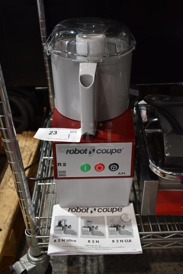 BRAND NEW SCRATCH AND DENT! Robot Coupe R2B Metal Commercial Countertop Food Processor w/ Bowl, Lid and S Blade. 120 Volts, 1 Phase. Tested and Working! - Image 2 of 6