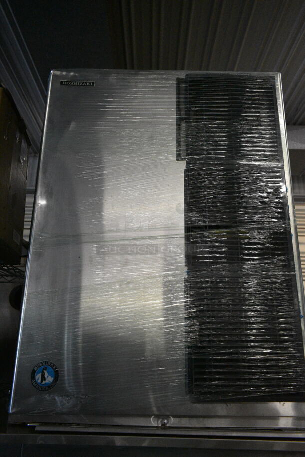 Hoshizaki KM-1340MAH Stainless Steel Commercial Ice Machine Head on Bin. 208-230 Volts, 1 Phase.  - Image 3 of 6