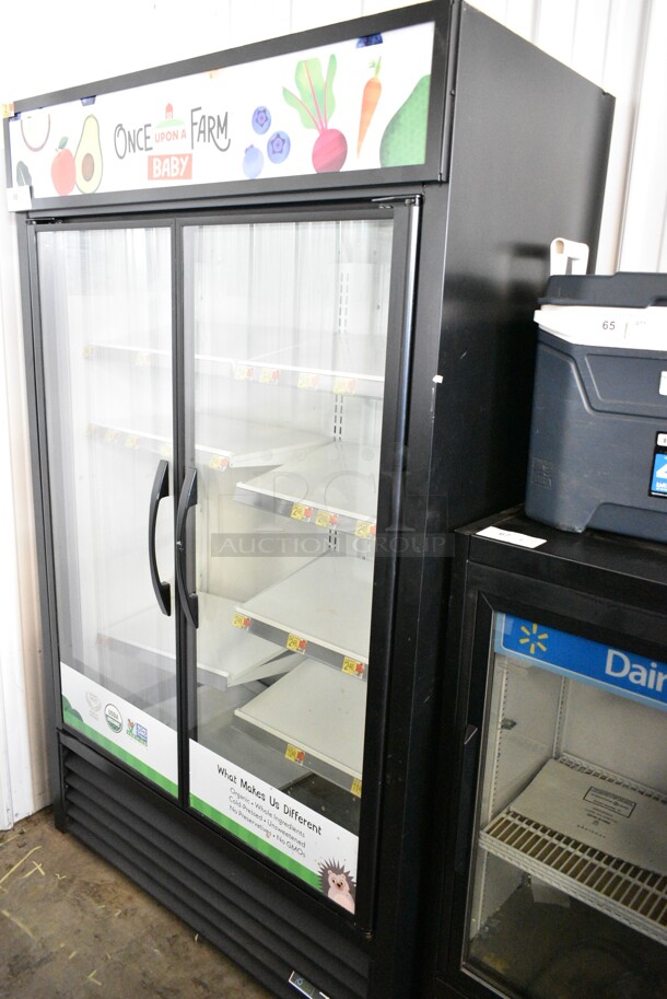 2019 True TVM-48SL-HC Metal Commercial 2 Door Reach In Cooler Merchandiser w/ Racks. 115 Volts, 1 Phase. Tested and Working! - Image 2 of 5