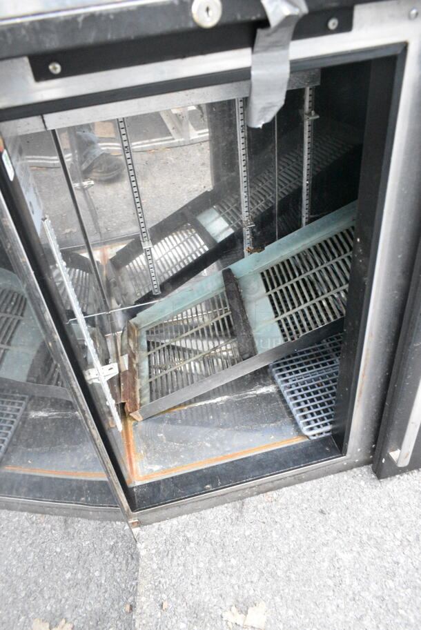 Perlick NS52 Metal Commercial 2 Door Back Bar Cooler. 115 Volts, 1 Phase.  - Image 4 of 6