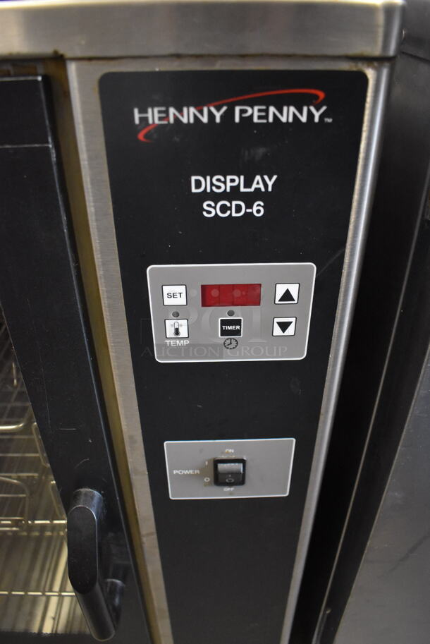 Henny Penny SCD-6 Stainless Steel Commercial Electric Powered Warming Display Case Merchandiser. 250 Volts, 1 Phase. 32.5x26.5x33.5 - Image 3 of 5