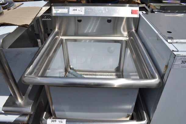 BRAND NEW SCRATCH AND DENT! Steelton 522CS11818N 23 1/2" 18-Gauge Stainless Steel One Compartment Commercial Sink without Drainboard - 18" x 18" x 12" Bowl. Missing 1 Leg.  - Image 2 of 5
