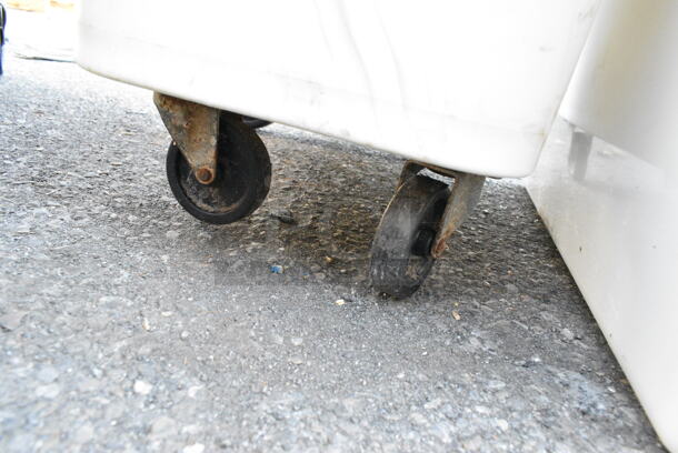 White Poly Ingredient Bin on Commercial Casters.  - Image 3 of 3