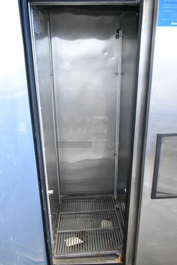 2017 True T-35-HC Stainless Steel Commercial 2 Door Reach In Cooler w/ Poly Coated Racks. 115 Volts, 1 Phase. Tested and Working! - Image 4 of 6