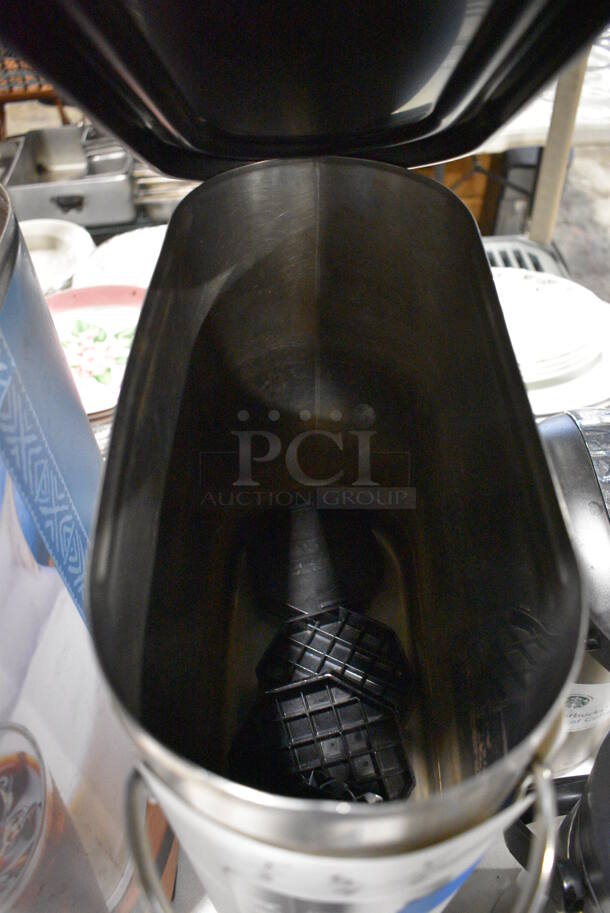 Metal Beverage Holder Dispenser. 6x16x22 - Image 4 of 4