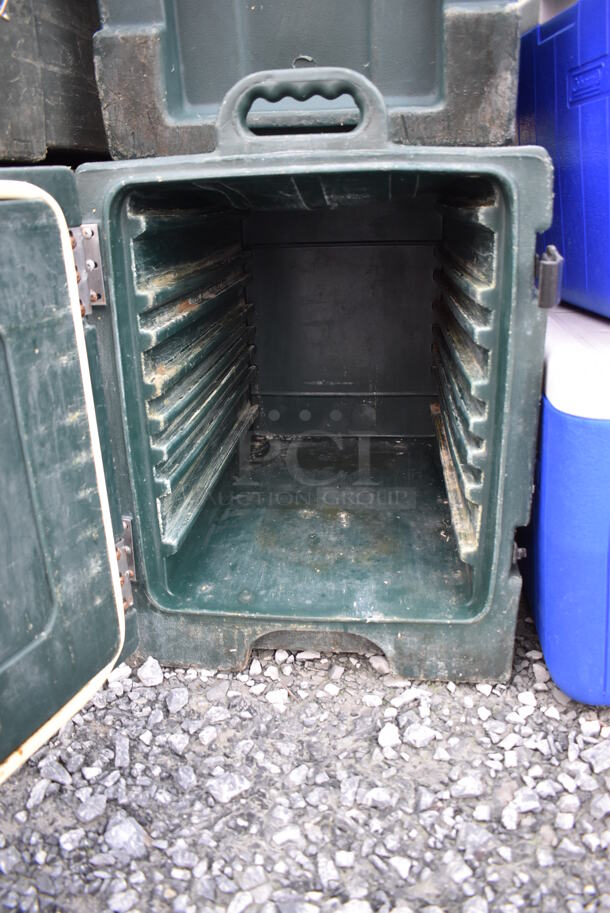 2 Carlisle NPC300N Green Poly Insulated Food Carrying Cases. 17x25x24. 2 Times Your Bid! - Image 7 of 8