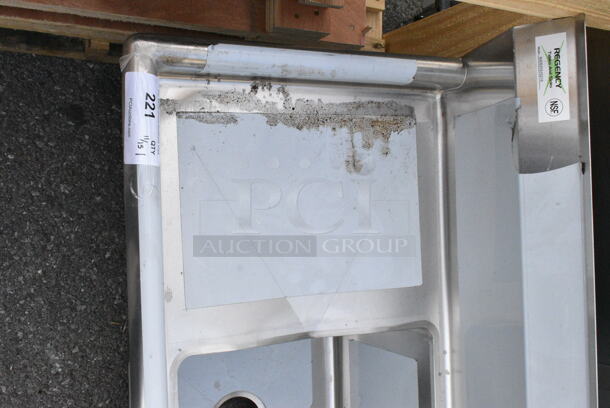 Regency 600S31515215 Stainless Steel Commercial 3 Bay Sink w/ Dual Drain Boards. No Legs. Bays 15x15x12. Drain Boards 13x16 - Image 2 of 8